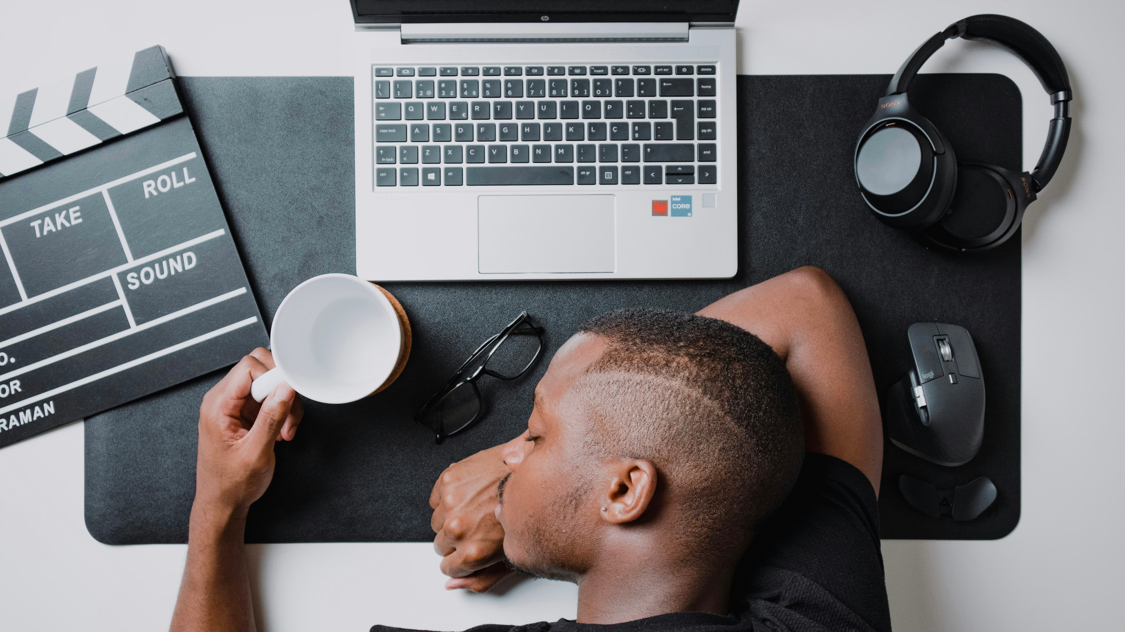 Unmasking Procrastination: Psychology & Smart Solutions